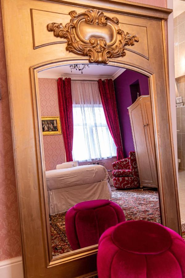 Hotel Rouge Blackpool Exteriör bild